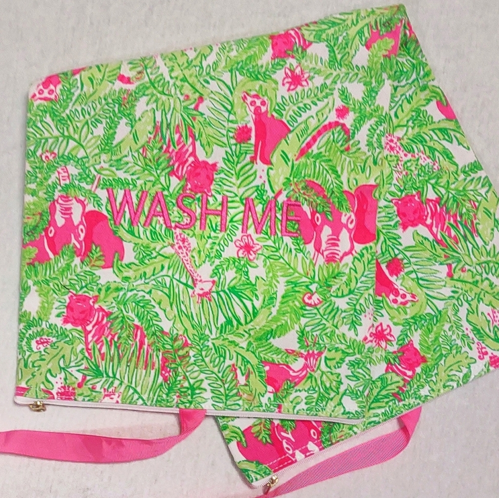 Lilly Pulitzer 'Wash Me Wear Me' Laundry Resort Travel Bag Safari Green & Pink